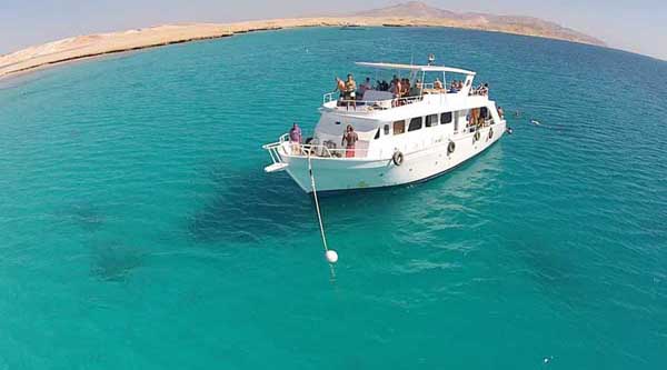 Private Boat Trip in Hurghada